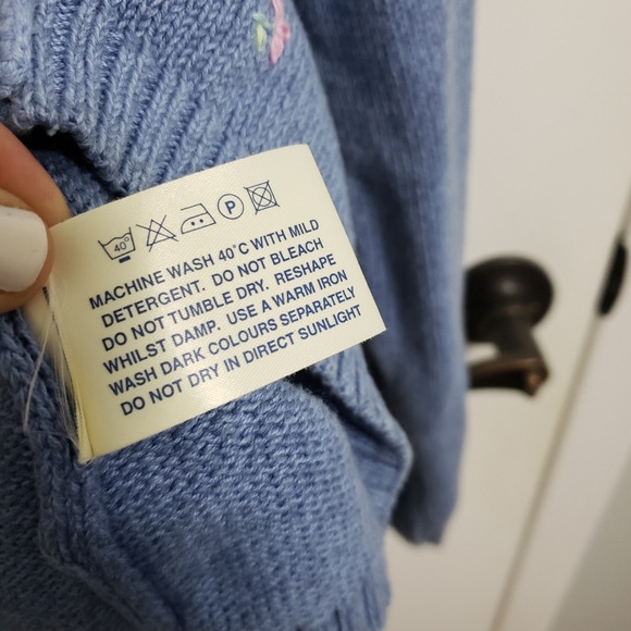 TULCHAN Floral Embroidered Blue Knitted Sweater Cardigan - Picture 7 of 7